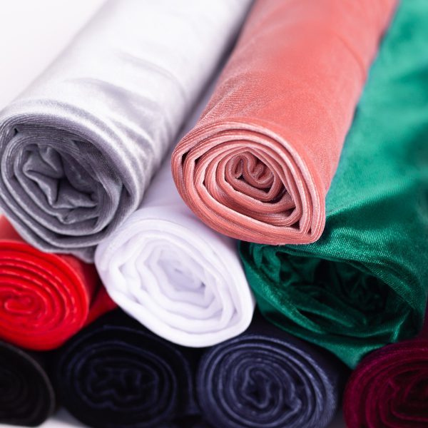 תמונה של בדי קטיפה לייקרה בצבעים שונים